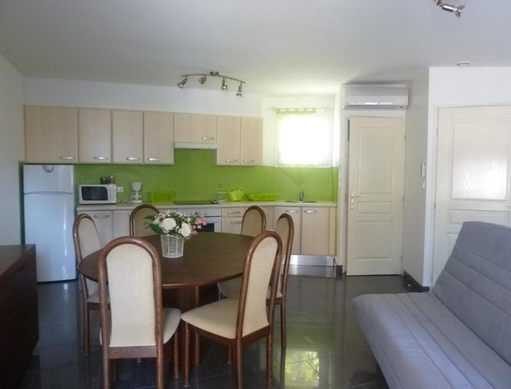 Appart'Hotel Les Rochers Auriol Szoba fotó